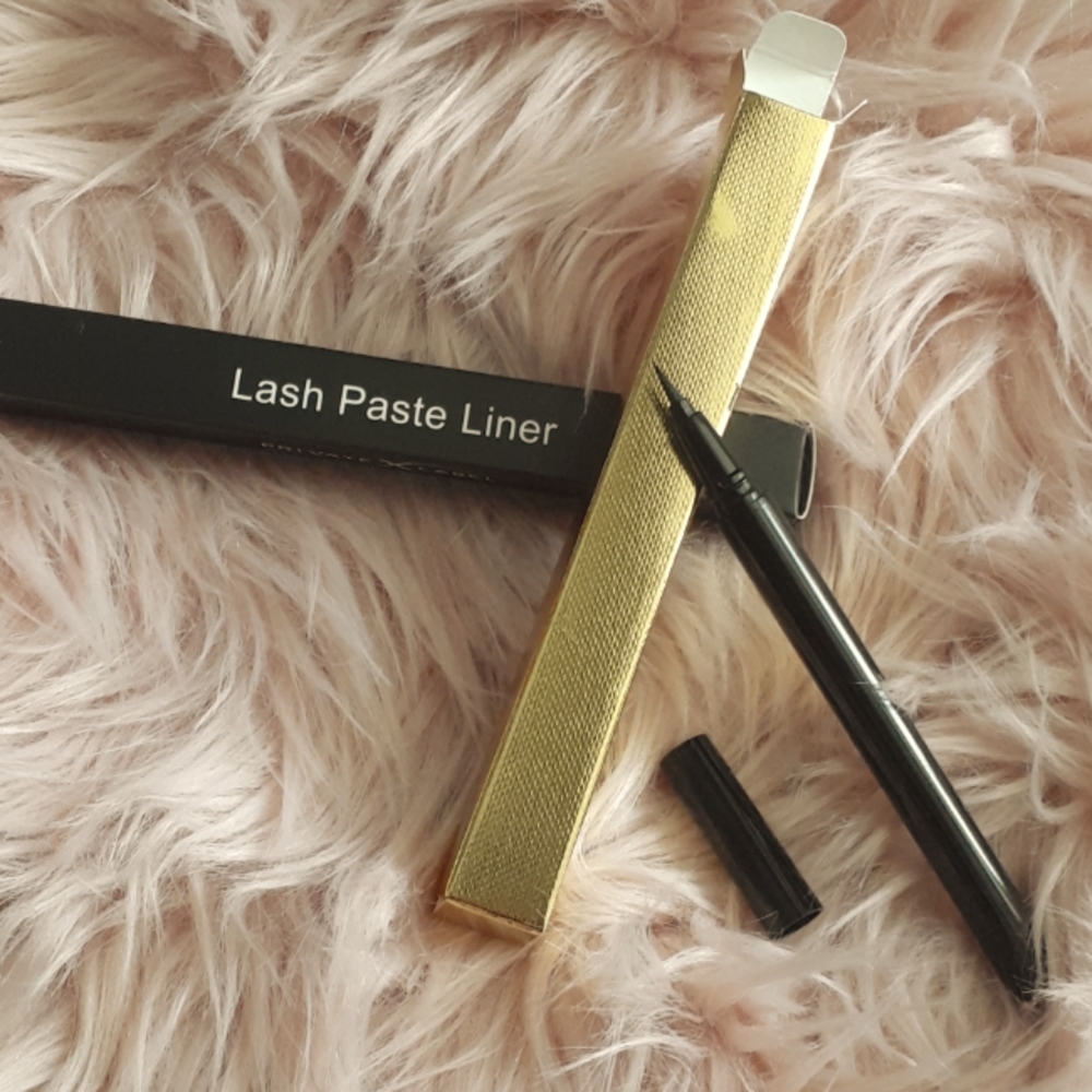 Lash Paste Liner